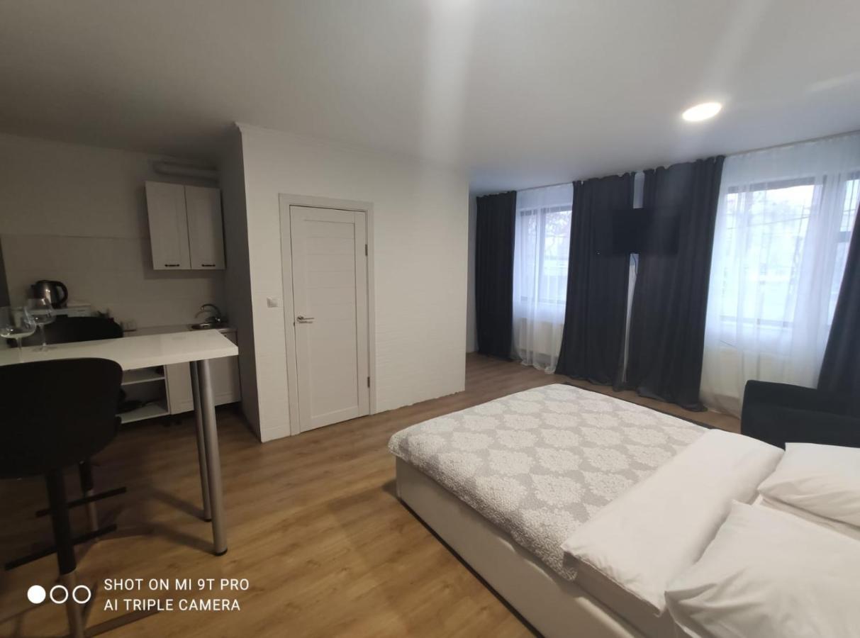 Studio In The Center Appartement Chişinǎu Buitenkant foto